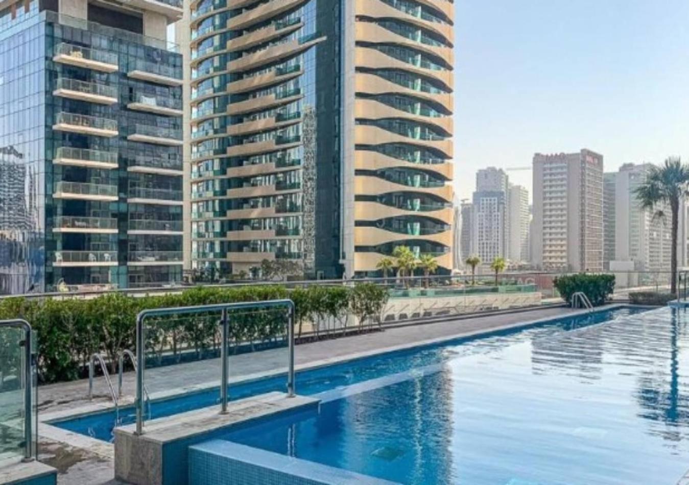 Modern 1Br Apartment, High Floor, Near Dubai Mall Exterior photo
